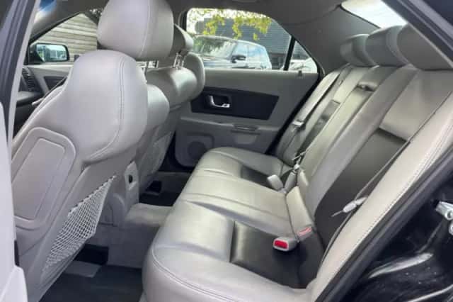 Cadillac CTS (2005) thumbnail 19
