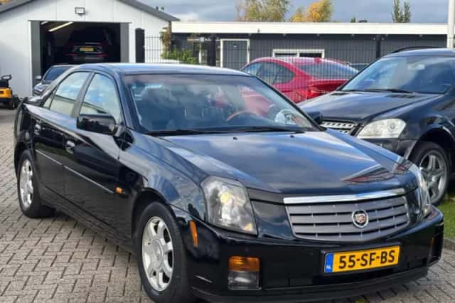 Cadillac CTS (2005) thumbnail 3