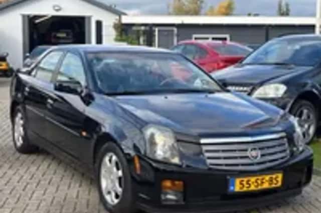 Cadillac CTS (2005) thumbnail 22