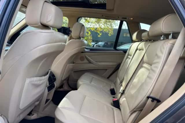 BMW X5 (2012) thumbnail 14