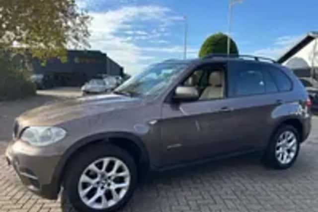 BMW X5 (2012) thumbnail 24