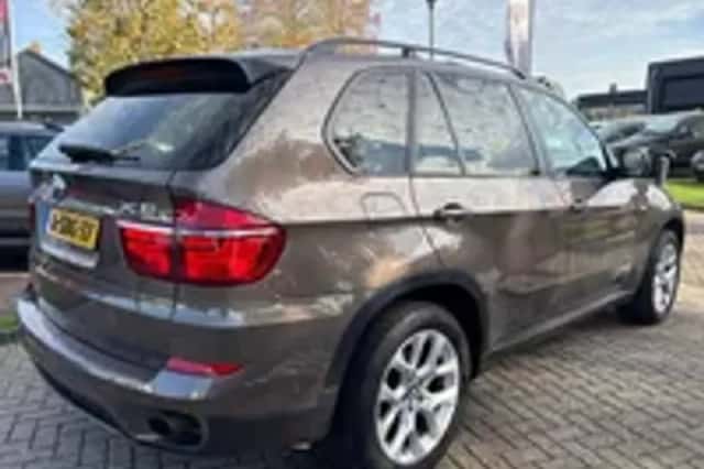 BMW X5 (2012) thumbnail 26
