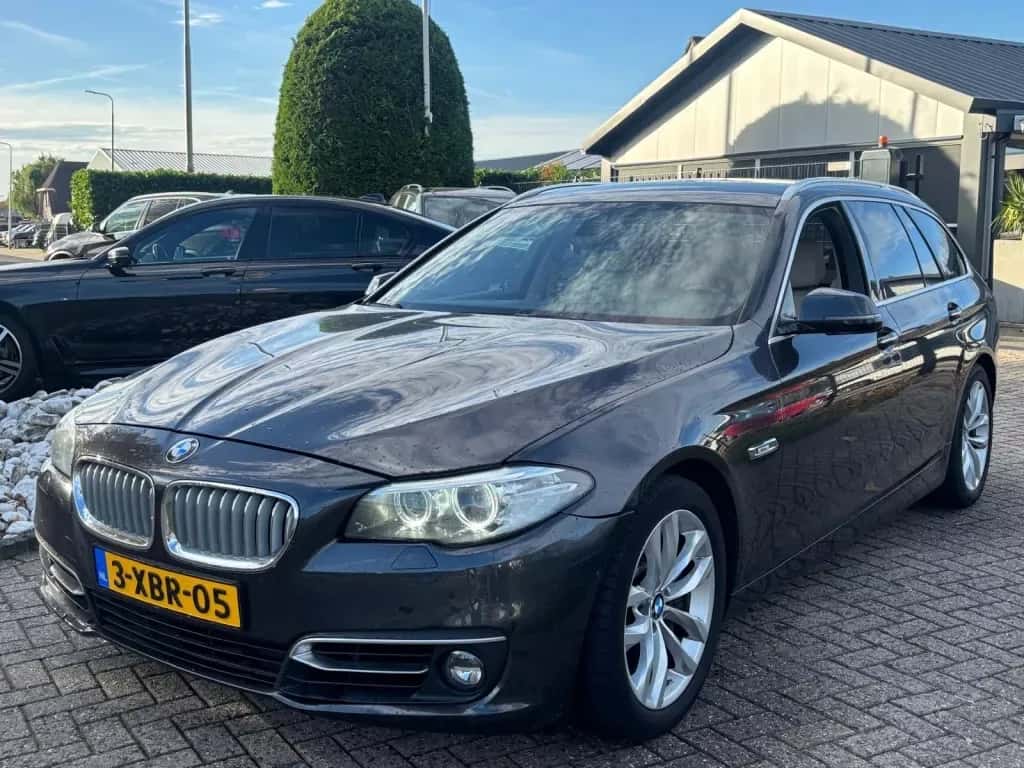 BMW 5-Serie (2014) — foto 1