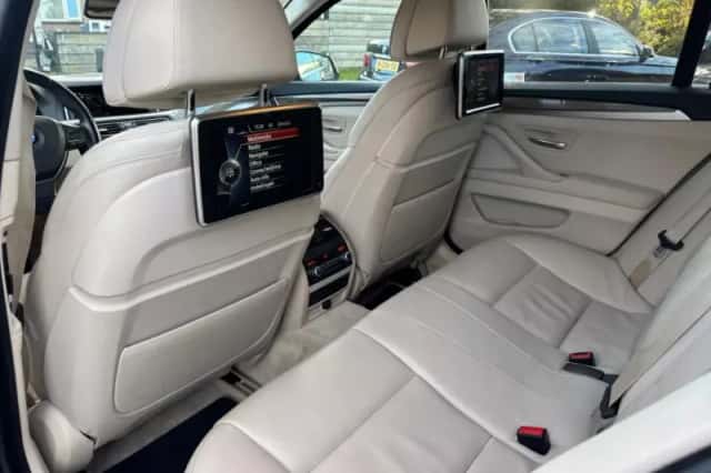 BMW 5-Serie (2014) thumbnail 14