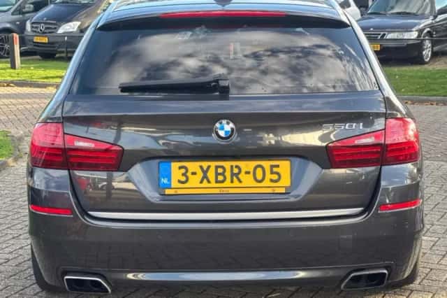 BMW 5-Serie (2014) thumbnail 6