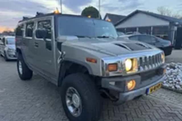 Hummer H2 (2003) thumbnail 6