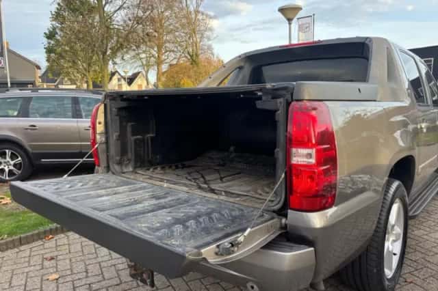 Chevrolet Avalanche (2007) thumbnail 15