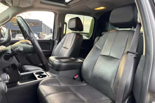 Chevrolet Avalanche (2007) thumbnail 8