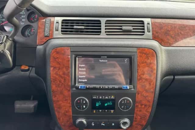 Chevrolet Avalanche (2007) thumbnail 9