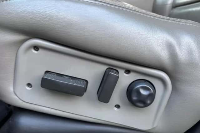 Hummer H2 (2003) thumbnail 17
