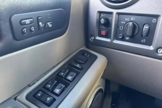 Hummer H2 (2003) thumbnail 18
