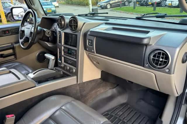 Hummer H2 (2003) thumbnail 10