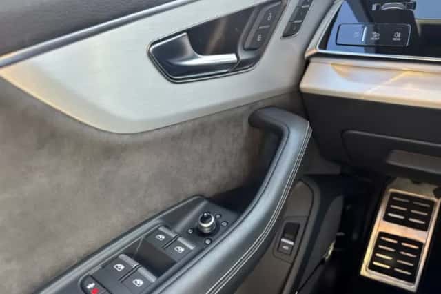 Audi Q7 (2020) thumbnail 20