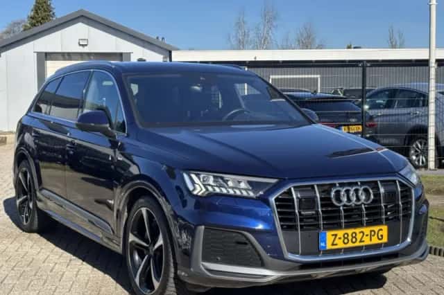 Audi Q7 (2020) thumbnail 3