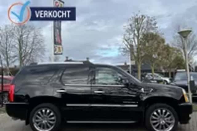 Cadillac Escalade (2009) thumbnail 27