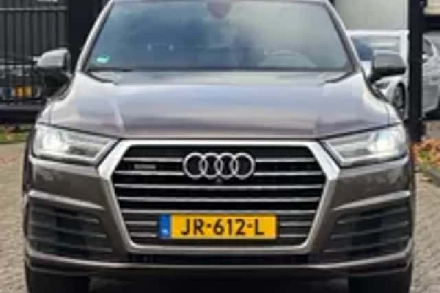 Audi Q7 (2016) thumbnail 25