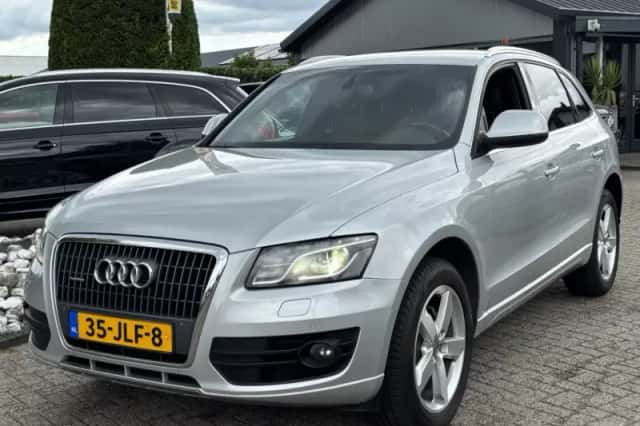 Audi Q5 (2009) thumbnail 1