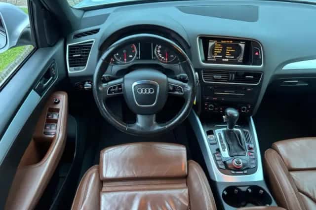 Audi Q5 (2009) thumbnail 11