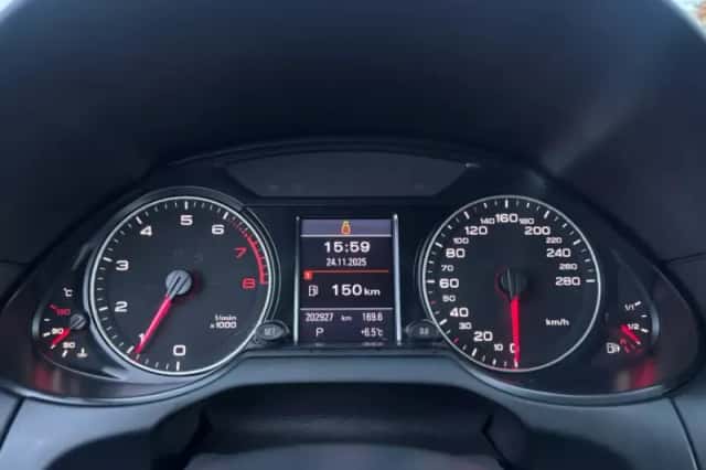 Audi Q5 (2009) thumbnail 16
