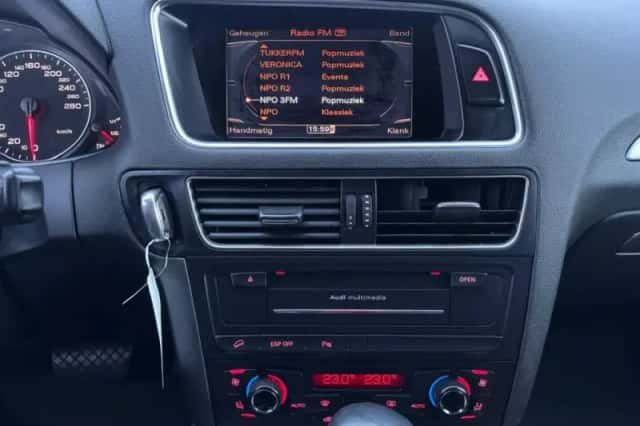 Audi Q5 (2009) thumbnail 18