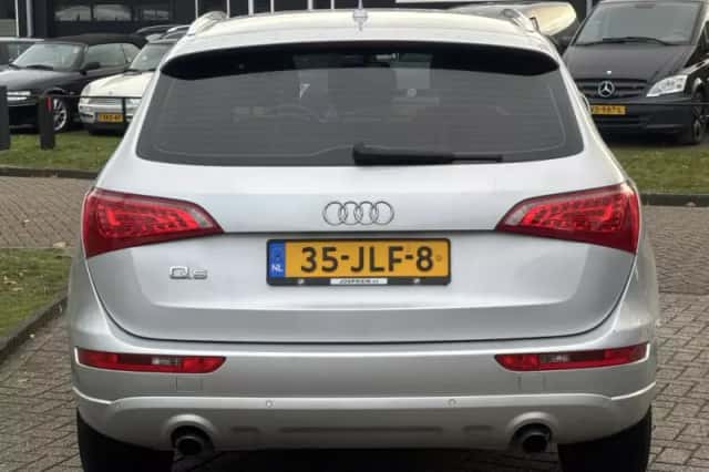Audi Q5 (2009) thumbnail 6
