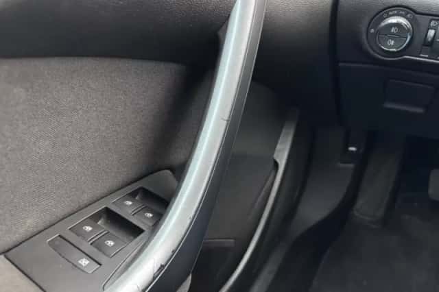 Opel Astra (2014) thumbnail 17