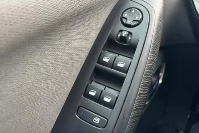 Citroën Grand C4 Picasso (2014) thumbnail 19