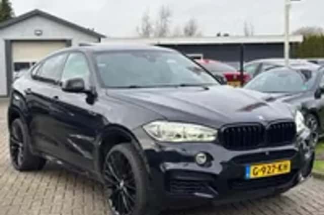BMW X6 (2015) thumbnail 26