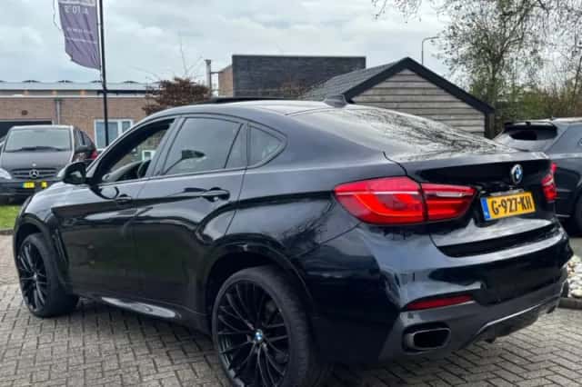 BMW X6 (2015) thumbnail 4