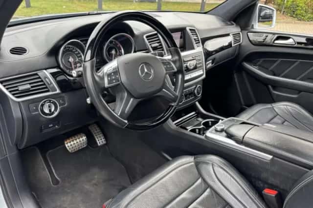 Mercedes-Benz ML-Klasse (2013) thumbnail 17