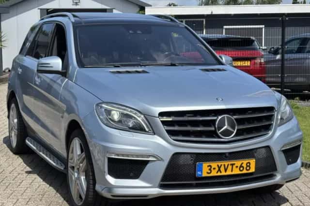 Mercedes-Benz ML-Klasse (2013) thumbnail 3