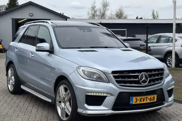 Mercedes-Benz ML-Klasse (2013) thumbnail 3