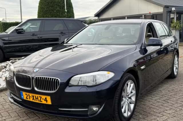 BMW 5-Serie (2012) thumbnail 1