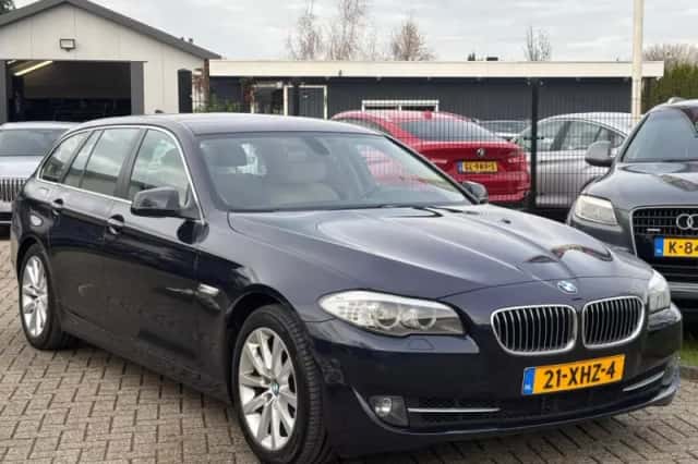 BMW 5-Serie (2012) thumbnail 3