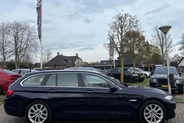BMW 5-Serie (2012) thumbnail 5