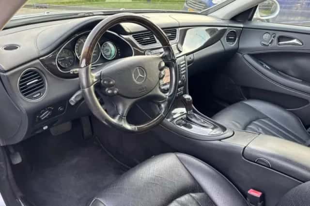 Mercedes-Benz CLS-Klasse (2005) thumbnail 12