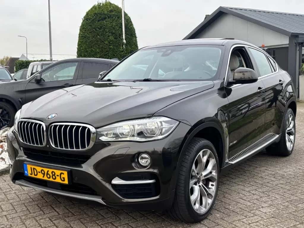 BMW X6 (2015) — foto 1