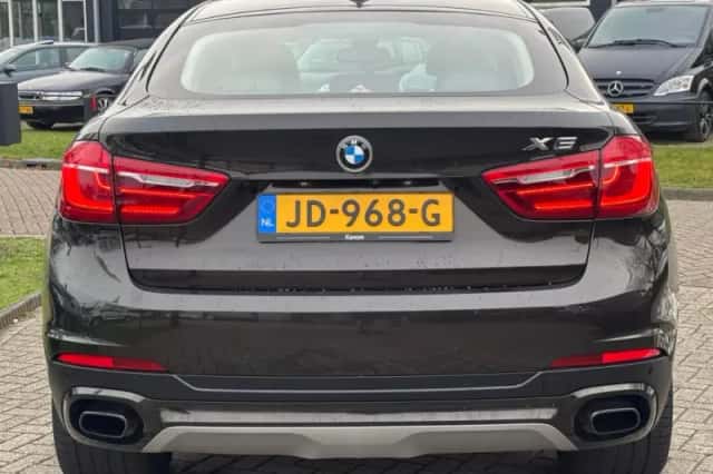 BMW X6 (2015) thumbnail 5