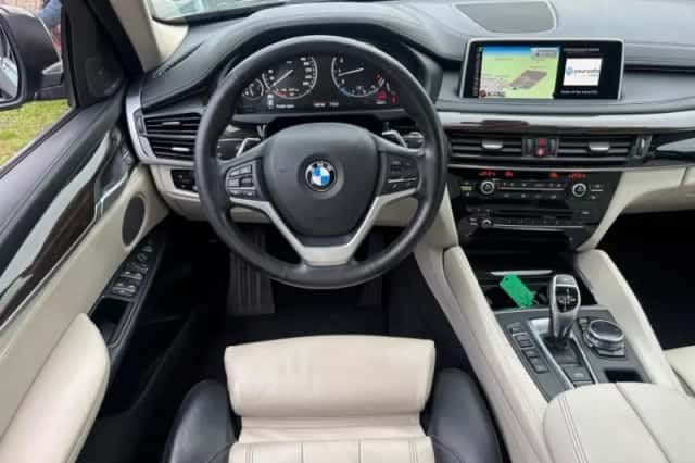 BMW X6 (2015) thumbnail 10
