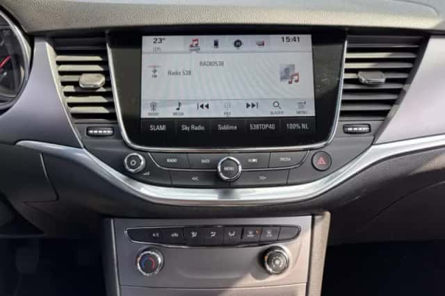 Opel Astra (2015) thumbnail 17