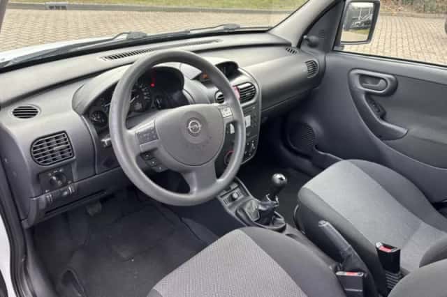 Opel Combo (2008) thumbnail 15