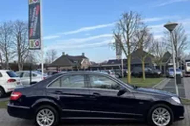 Mercedes-Benz E-Klasse (2009) thumbnail 22