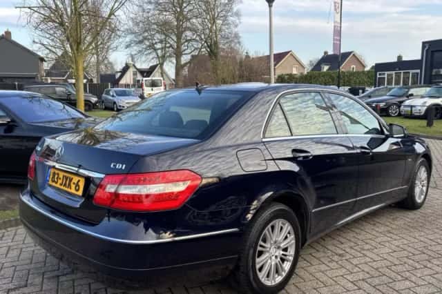 Mercedes-Benz E-Klasse (2009) thumbnail 5