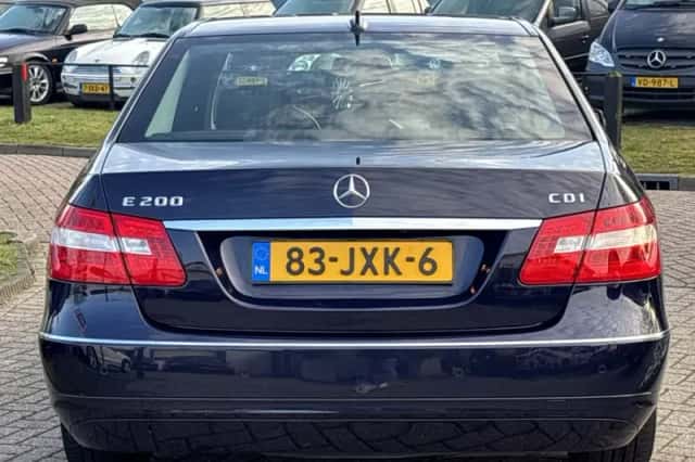 Mercedes-Benz E-Klasse (2009) thumbnail 6