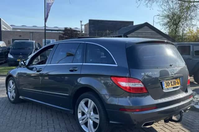 Mercedes-Benz R-Klasse (2010) thumbnail 7