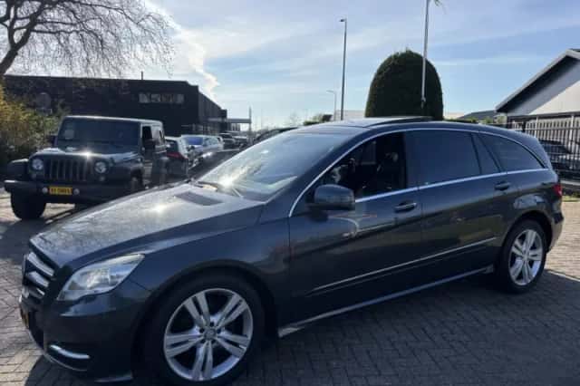 Mercedes-Benz R-Klasse (2010) thumbnail 8