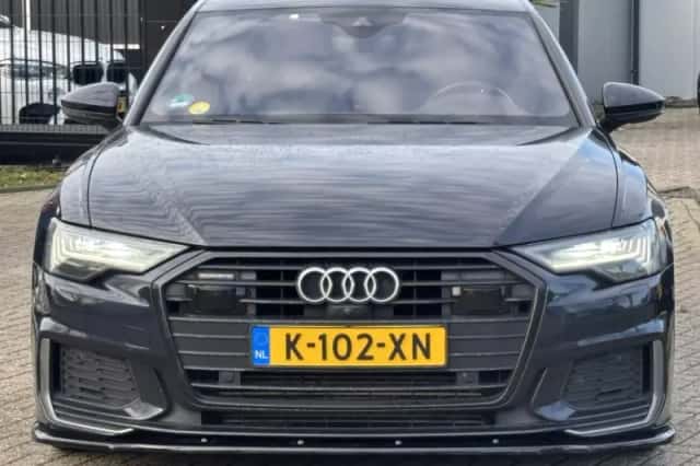 Audi A6 (2019) thumbnail 2