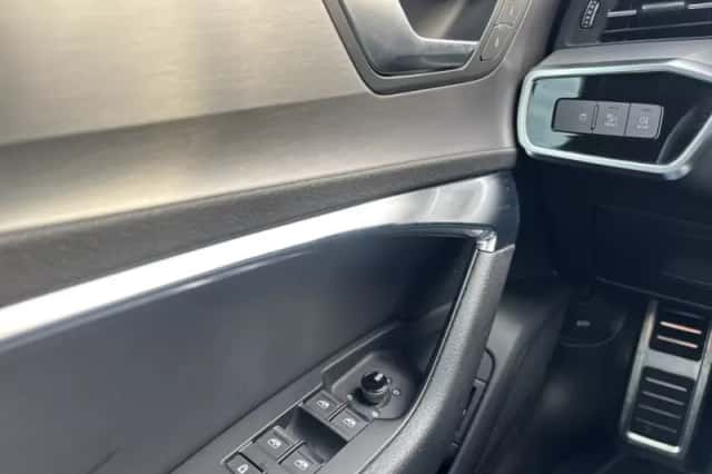 Audi A6 (2019) thumbnail 18