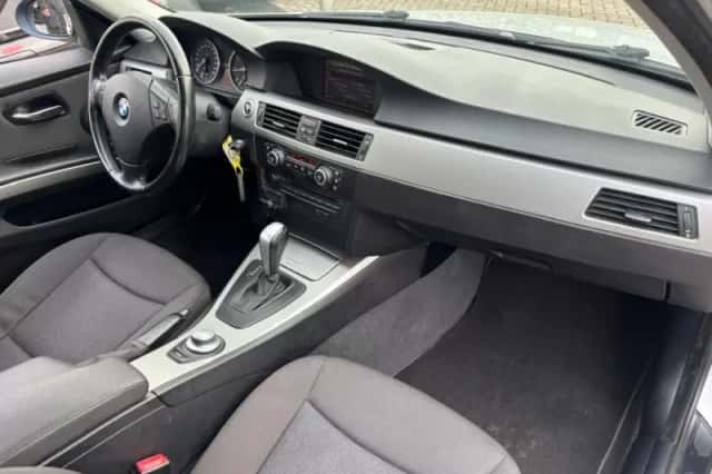 BMW 3-Serie (2008) thumbnail 12