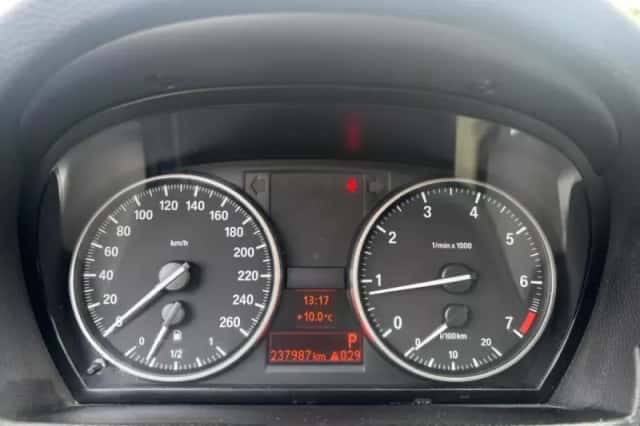 BMW 3-Serie (2008) thumbnail 17